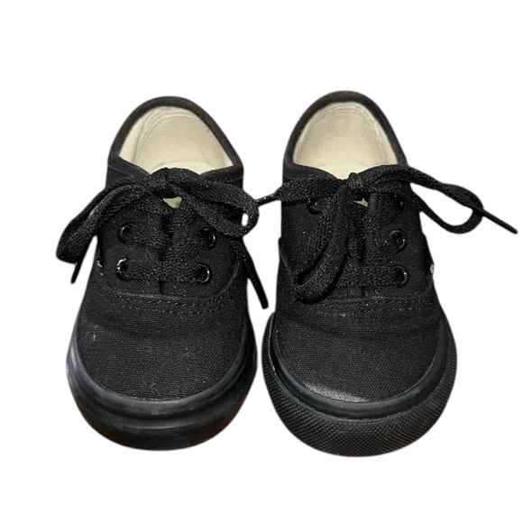 Vans Unisex Child Classic Old Skool V Core Every Day Sneakers in Black Sz 4 - Picture 2 of 7